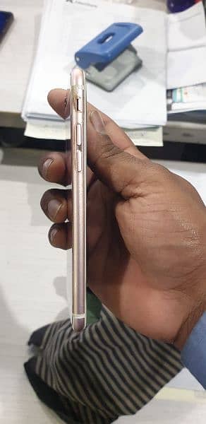 iPhone 6s, PTA approved, memory 64Gb, 10/9 condition. 2