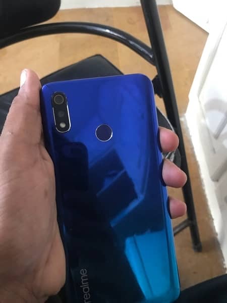 realme 3 3/32 with box  only touch glass break hai exchnge possible 8