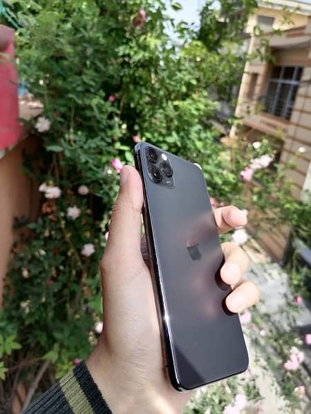 Iphone 11 pro max exchange possible waterpack 3