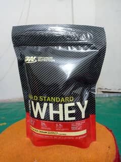 whey protein and mass gainer available 0