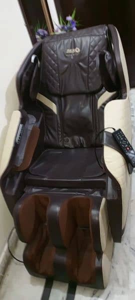 for sale massage electric chair. little bit use. 6