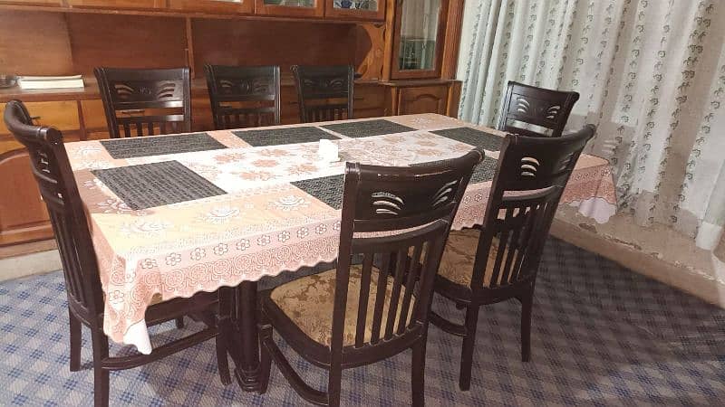 8 Seater Dinning Table Set For sale 0