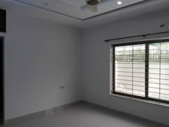 Spacious Upper Portion Is Available In Chaklala Scheme 3 For rent