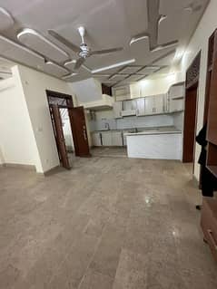Portion For Rent Near Liaqat Bagh Metro Station