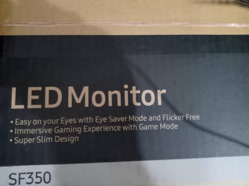 SAMSUNG LED MONITOR 21.5" EXCELLENT CONDITION 1