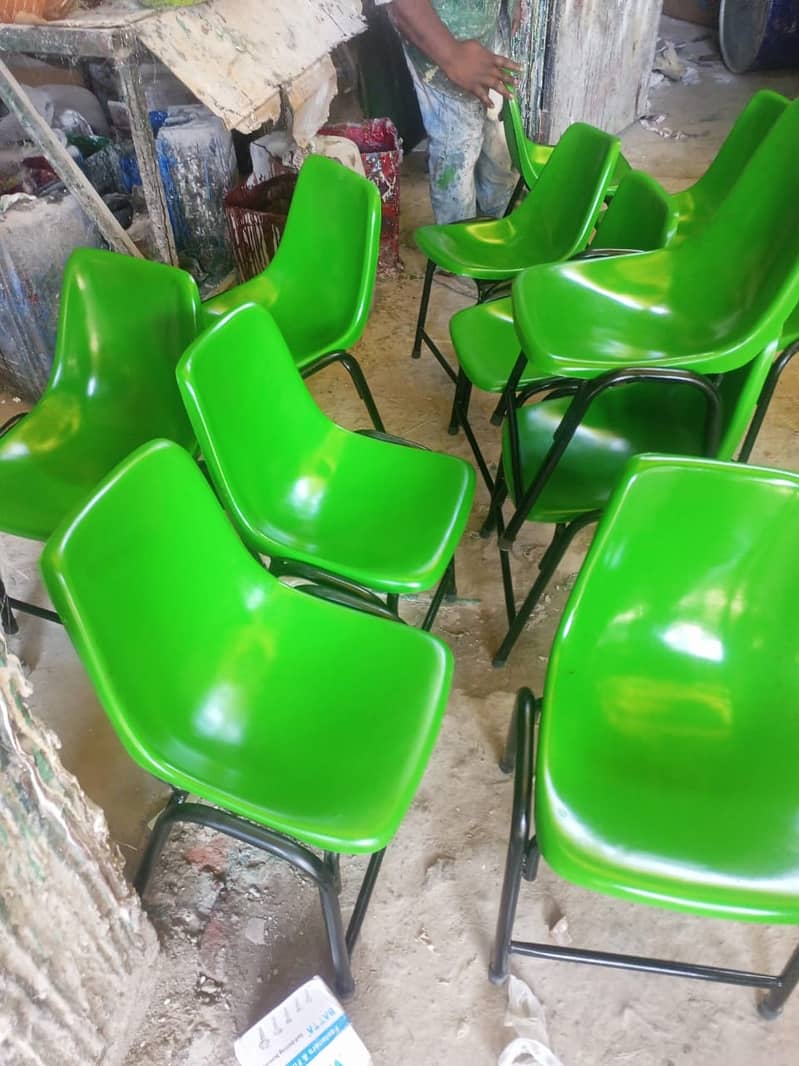School Chairs 0