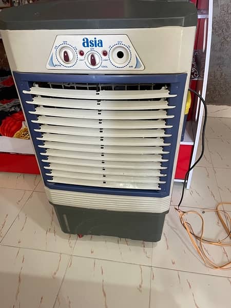 solar air cooler one touch used but new condition 4