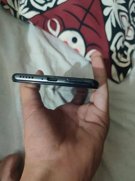 Oppo F17 pro 8+5 128 GB 10 By 10 Condition 6
