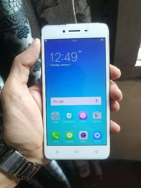 Oppo A37 all ok pta approved in Good condition 0