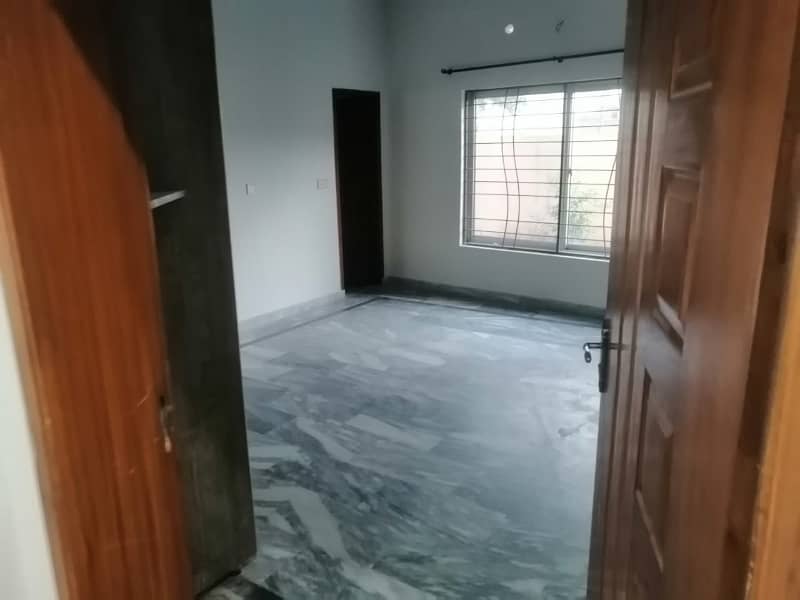 1 KANAL BRAND NEW TYPE FULL HOUSE AVAILABLE FOR RENT IN PU PHASE2 12