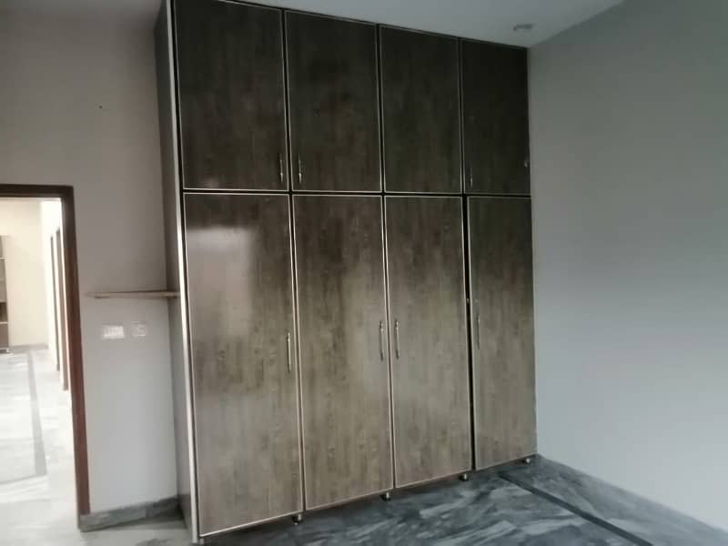 1 KANAL BRAND NEW TYPE FULL HOUSE AVAILABLE FOR RENT IN PU PHASE2 13