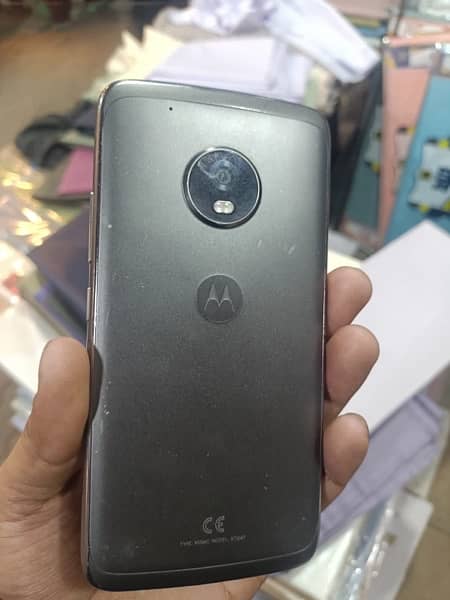 Motorola G5 plus 4