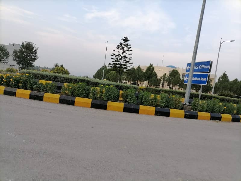 1 Kanal Residential Plot For Sale. In Engineers Co-operative Housing Society. Echs Block G D-18 Islamabad. 12
