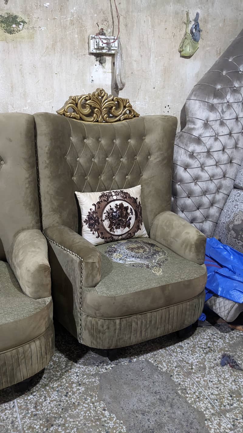 All kind of sofa sets repairing and new sets are available 19