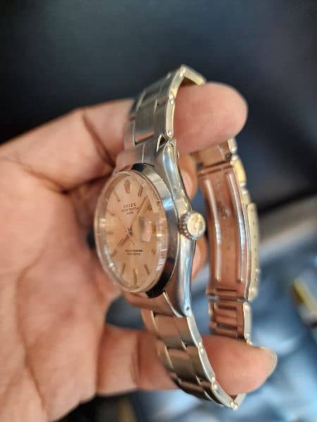 Syed Ali Hamza Rolex dealer here the trusted work in Vintage watches 4