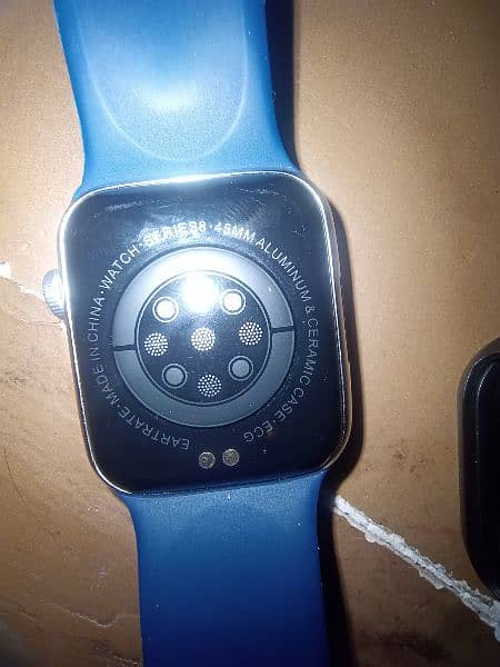 ULTRA WATCH WITH CHARGER 0326640603 5