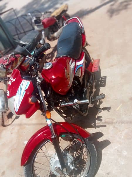 Honda pridor good condition 4