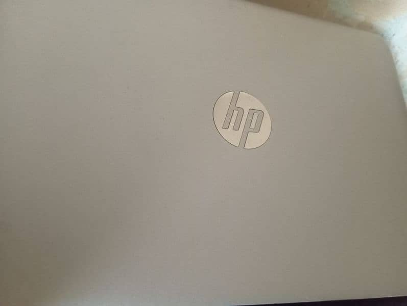 HP laptop elite book 5