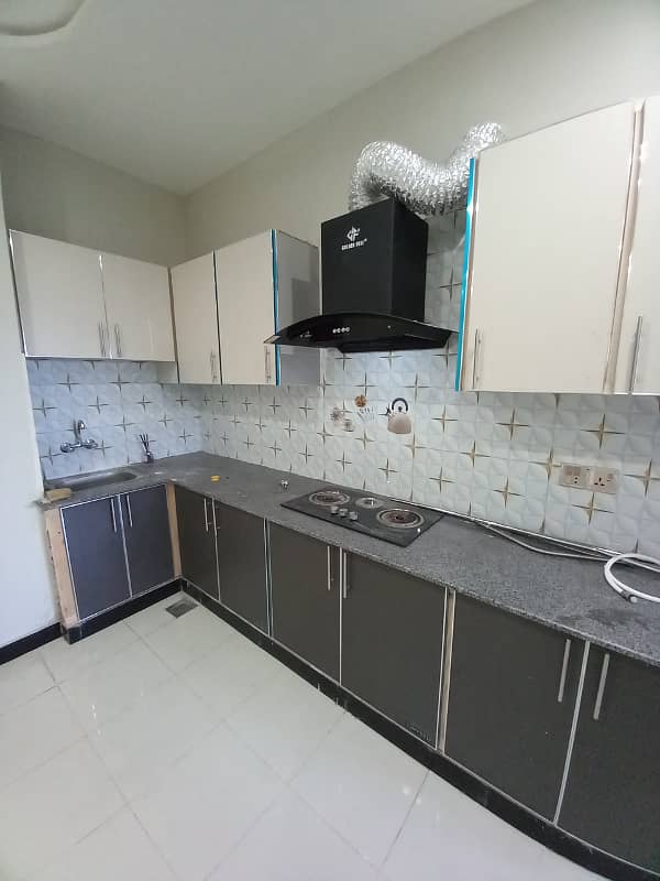 2 Bedrooms Unfurnished Apartment Available For Rent in E/11/4 1