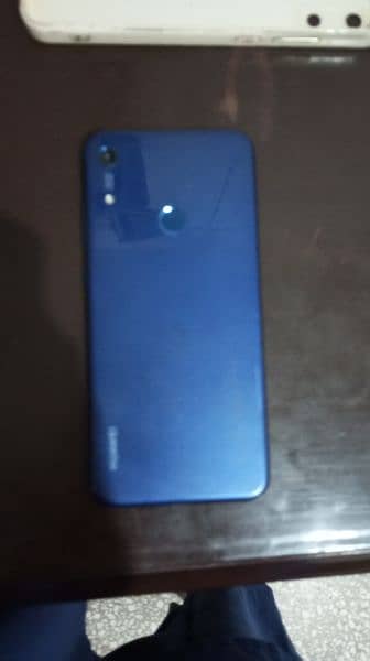 Huawei Y6s with back cover and screen protector 1