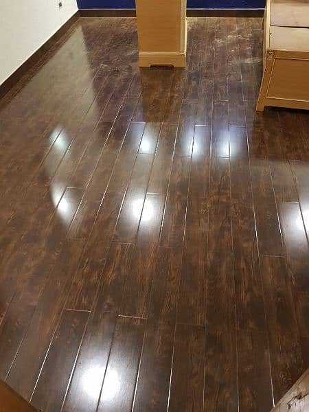 3Strip Sami GLOSS wood floor, laminated wooden floor, vinyl floor 1