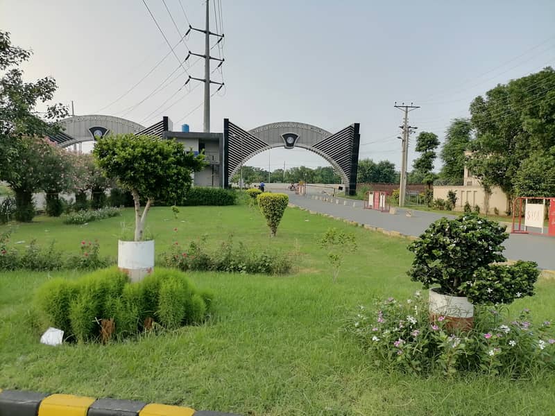 Property Inn Estate Required State Life 14 Marla Corner File In CC Block Phase 2 Lahore. 3