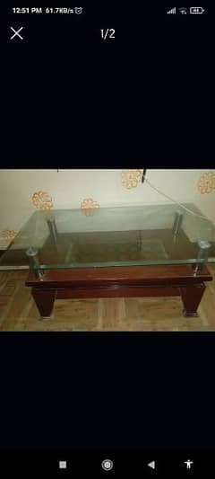 centre table in excellent condition