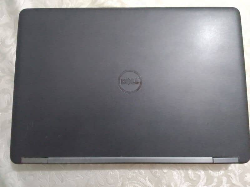 Dell laptop latitude book E5250 0