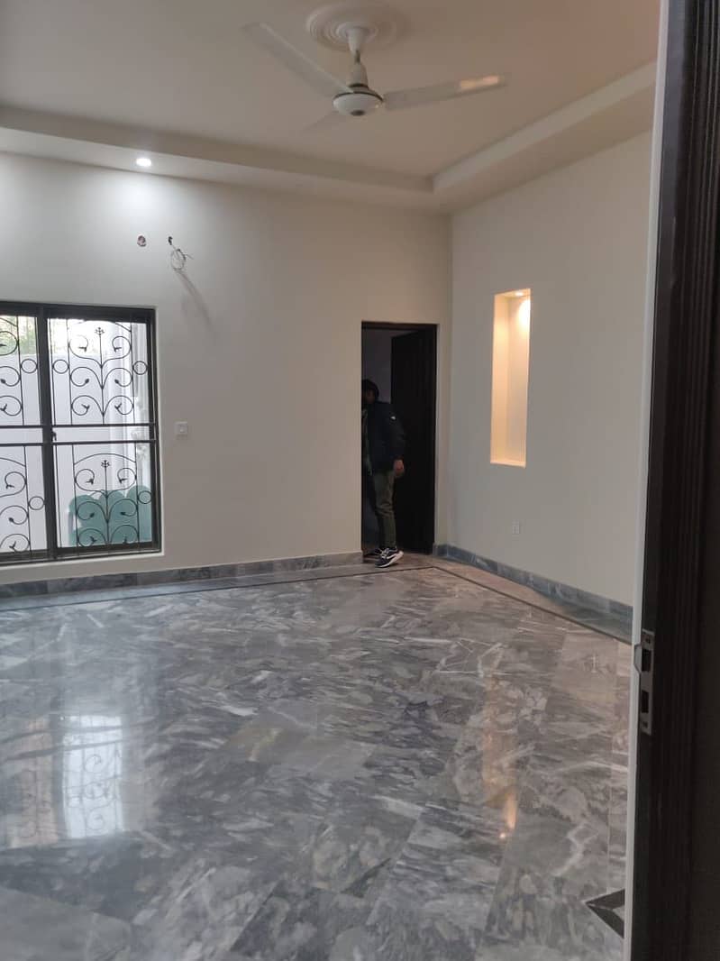 12 Marla Just Like New House Available For Sale At The Prime Location Of Johar Town 4