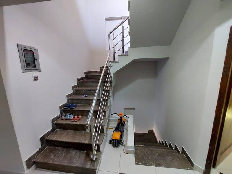 5 Marla Slightly Used House Is Available For Sale In Johar Town 13