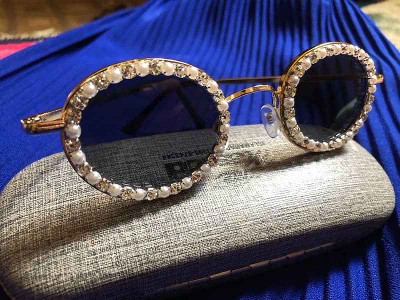 Rhinestone Sunglasses UV Protection Women's Diamond Studded (Imported) 2