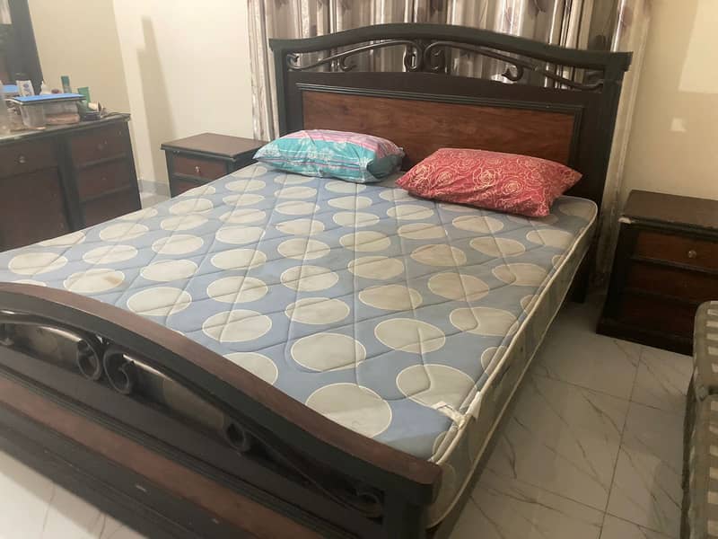 Double Bed With Side Tables , Dressing Table and a Spring Mattress 7