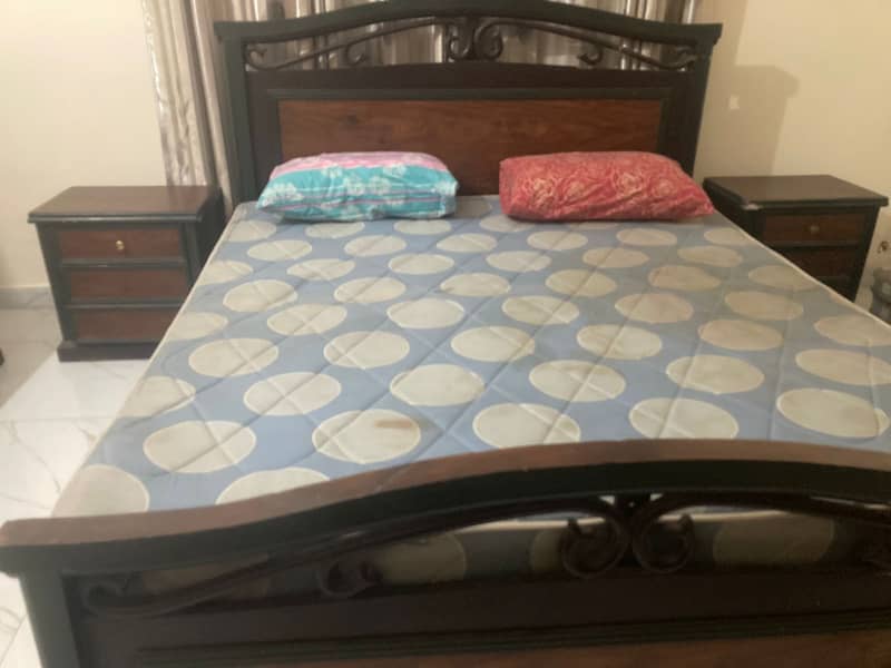 Double Bed With Side Tables , Dressing Table and a Spring Mattress 8