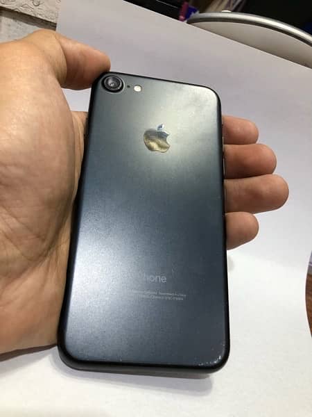 iphone 7 (32gb) 7