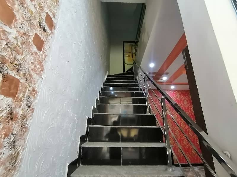 Reasonably-Priced 4 Marla House In Samanabad, Samanabad Is Available As Of Now 6