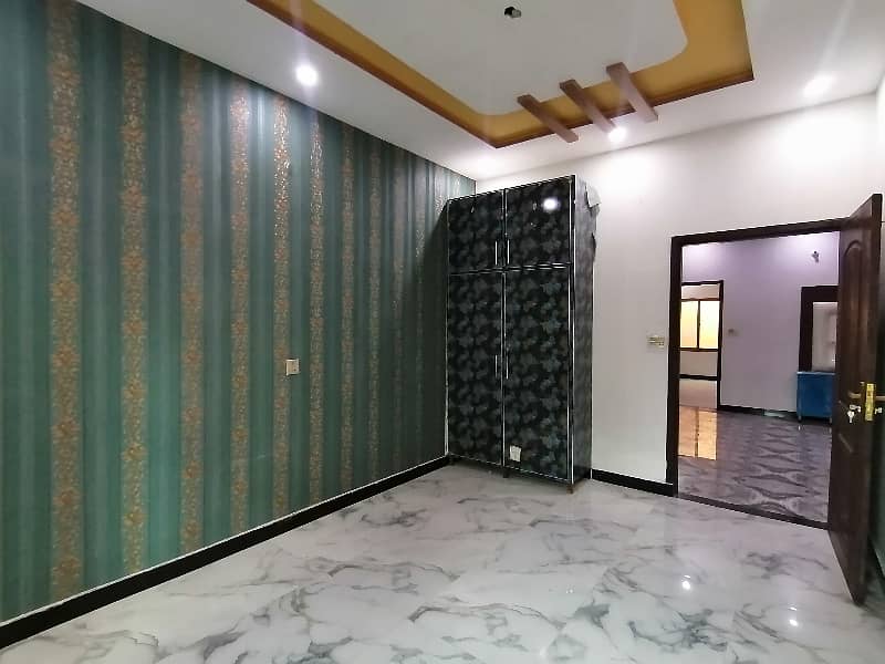 Reasonably-Priced 4 Marla House In Samanabad, Samanabad Is Available As Of Now 13