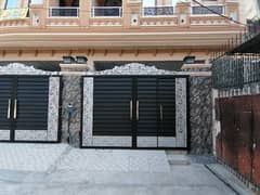 Unoccupied House Of 6 Marla Is Available For sale In Islamia Park 0
