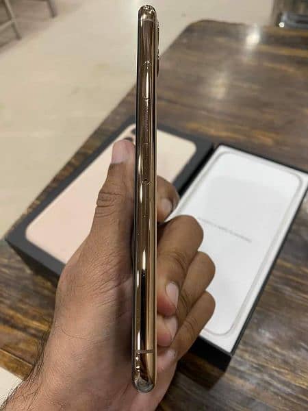 iphone xs PTA approved 256gb my wtsp nbr/0347-68:96-669 3