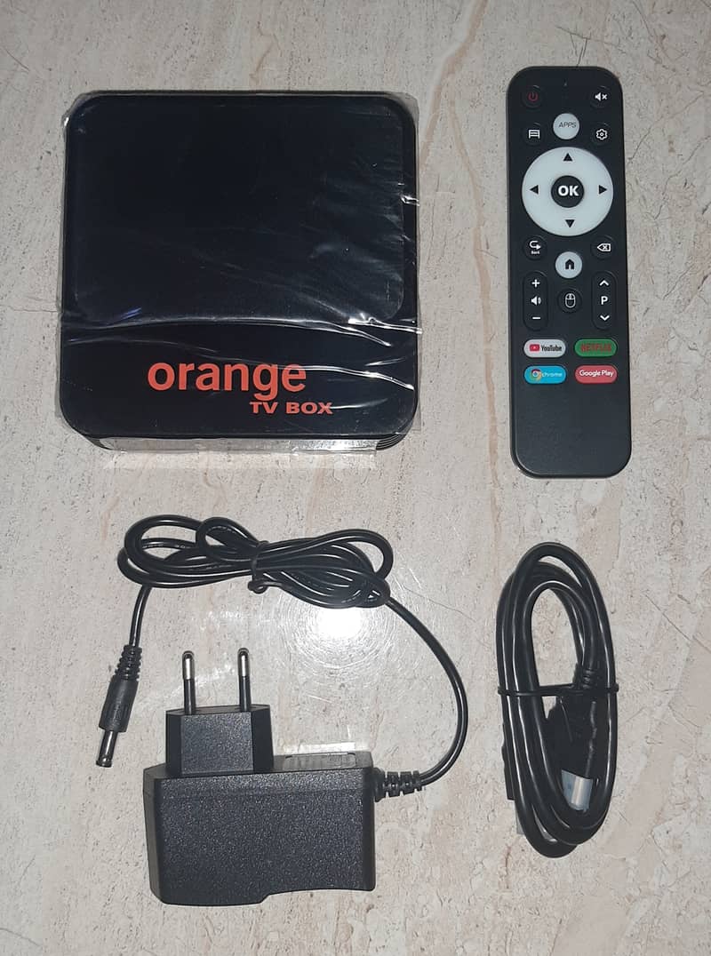 Orange box with MediaStar | 8GB-128GB 7