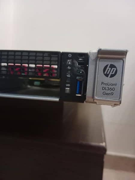 HP PROLIANT DL360 G9 0
