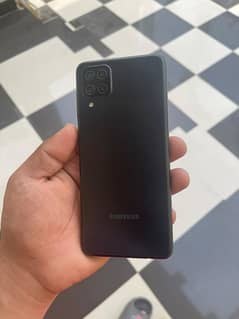 samsung A12 6/128 with  box and charger 0