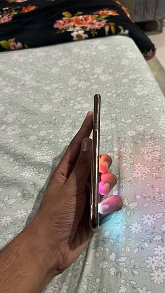 APPLE IPHONE 11 PRO MAX 256 GB dual Sim Physical Pta Approved 1
