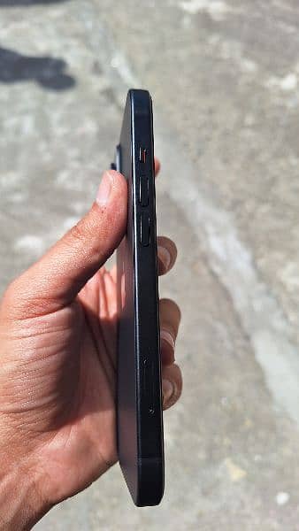 Iphone 15 256 GB Black Non PTA Physcial + Esim Uk Model 1