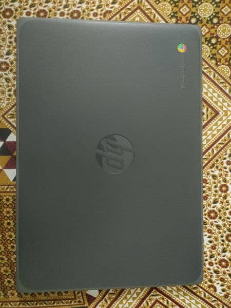 HP Chromebook G8 1