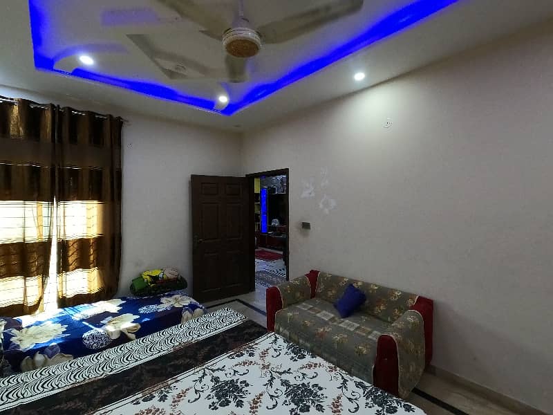 9 MARLA FURNISHED HOUSE FOR SLAE IN LAHORE. 18