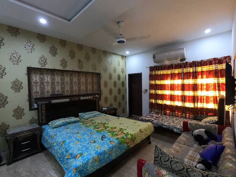 9 MARLA FURNISHED HOUSE FOR SLAE IN LAHORE. 23
