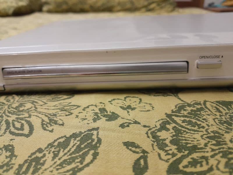 Philips TV disk player in good condition 2