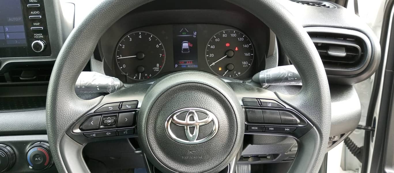 Toyota Yaris hatchback 2020/2023 un-registered 4
