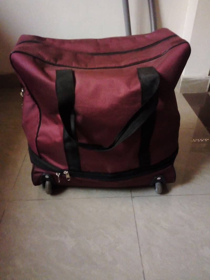 luggage bag 5 wheel(medium-size ) . . . . imported 0