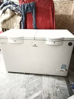 Dawlance deep freezer Dc inverter new condition. urgent sale